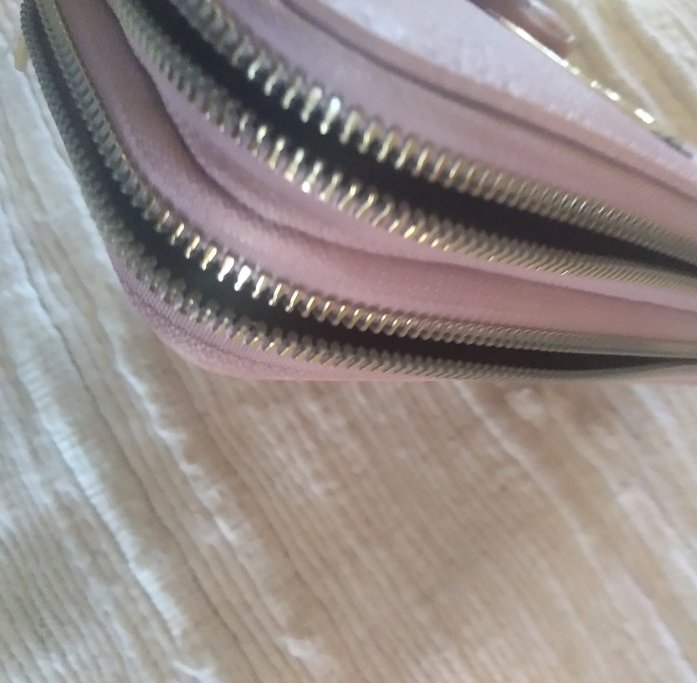 NWT Pink Wallet - Picture 11 of 11